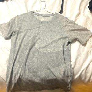 Nice barely worn nike tee